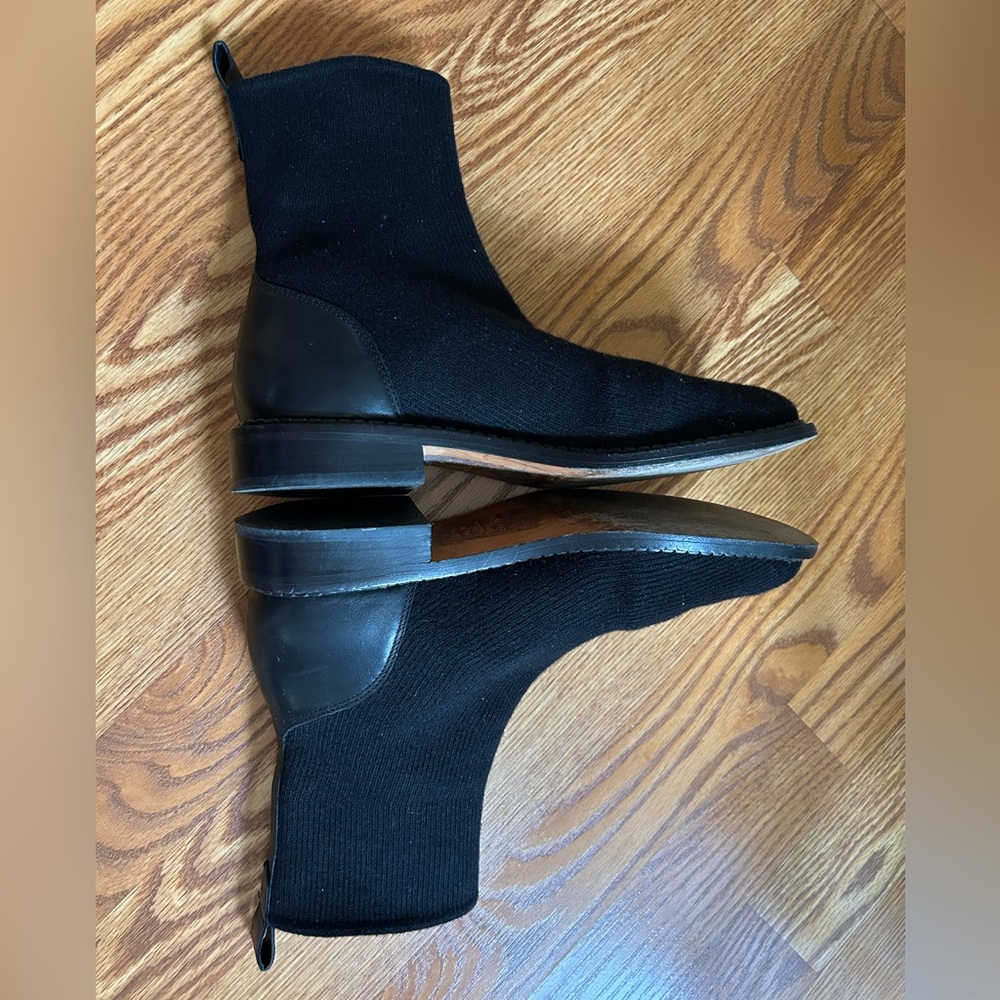 VINCE ankle knit sock booties / boots